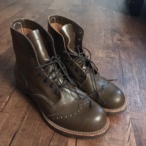 Men’s Red Wing Brown Leather Boots